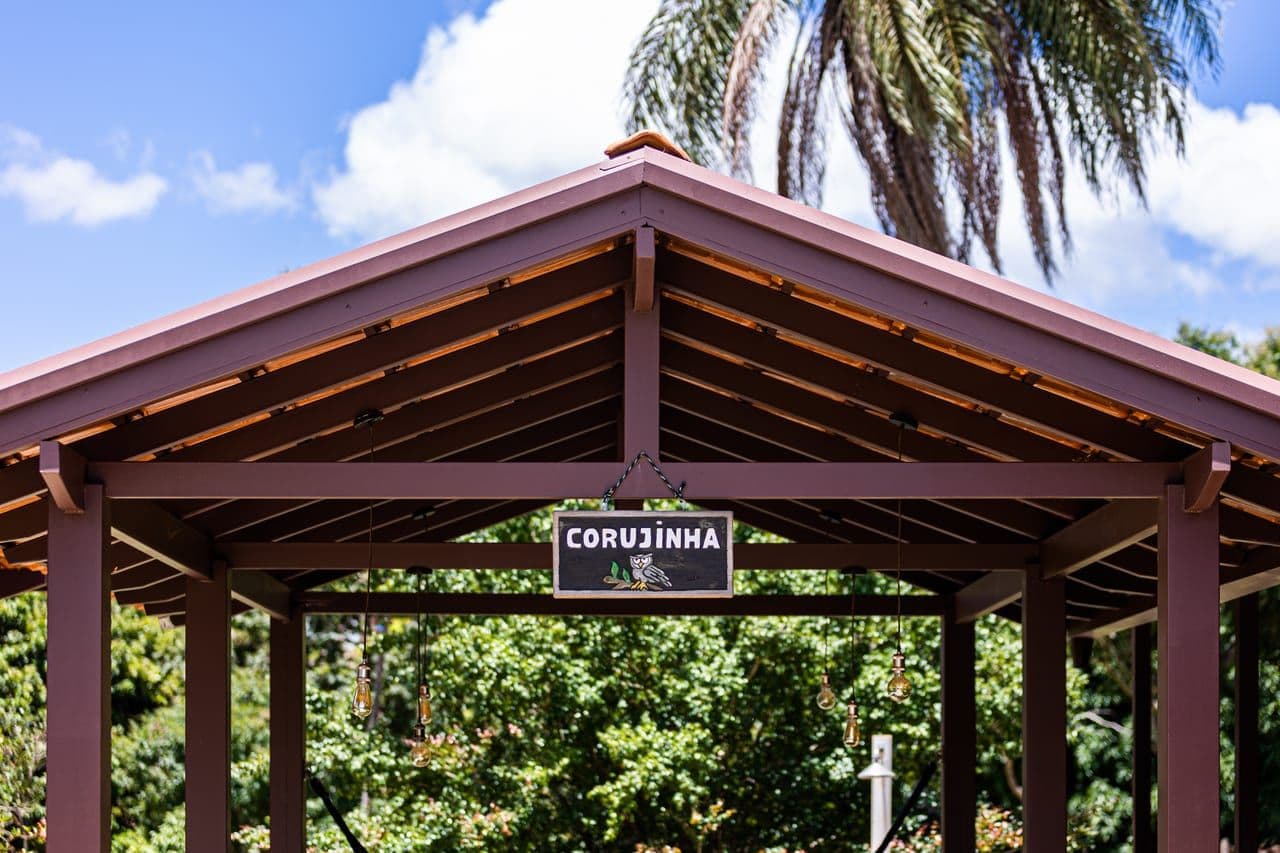 Chalé Corujinha, pérgola de entrada